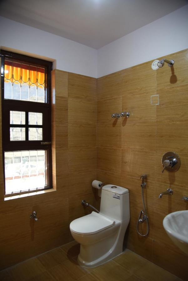 Spiti Sarai Otel Kaza Dış mekan fotoğraf