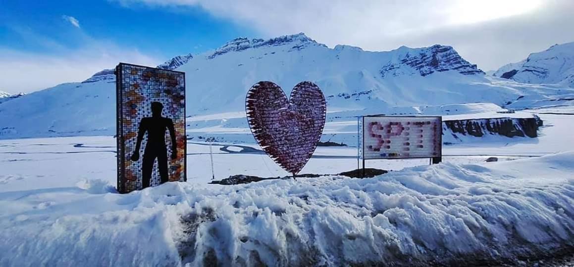 Spiti Sarai Otel Kaza Dış mekan fotoğraf